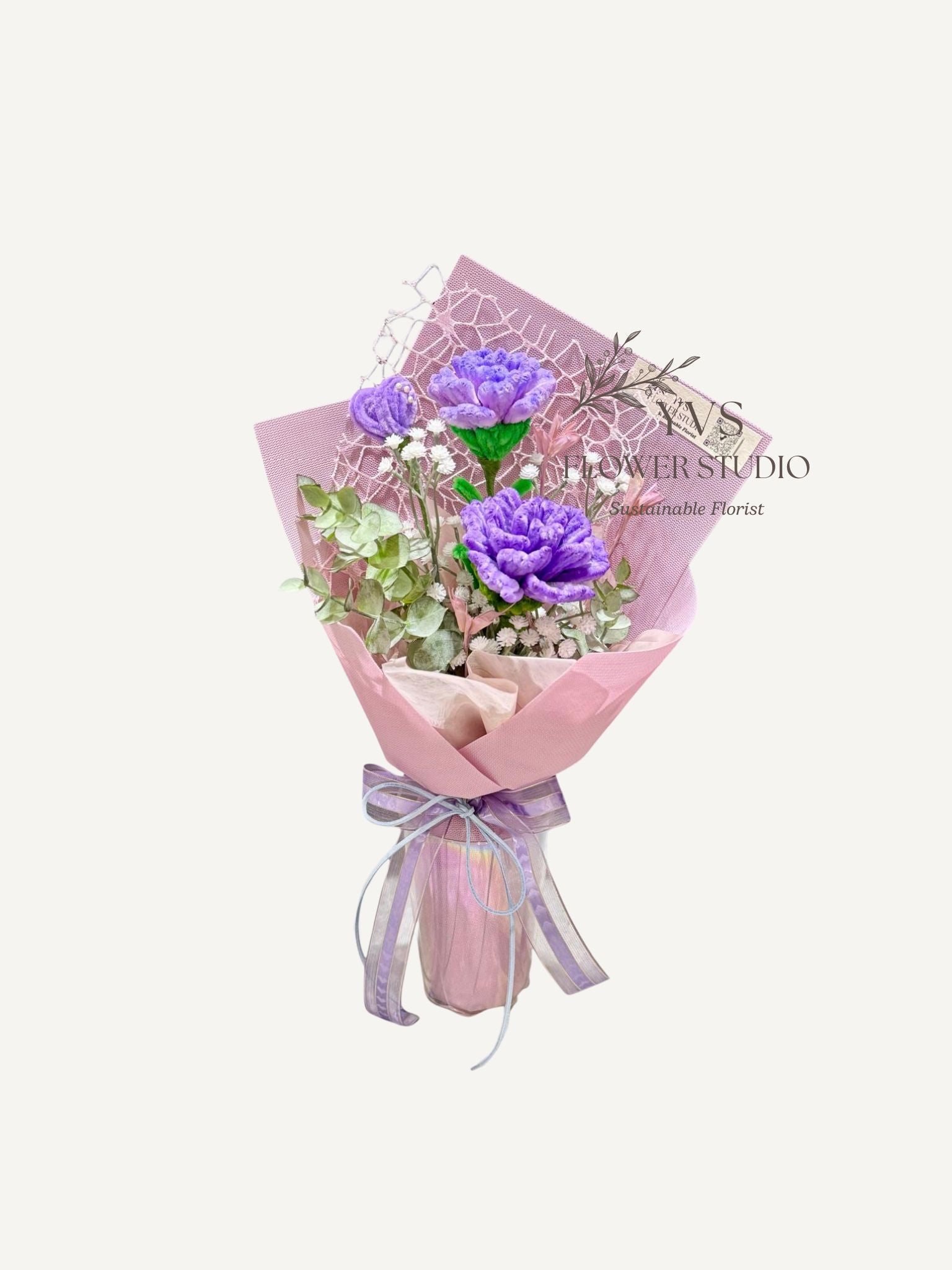 Handmade pipe cleaner lilac carnation flowers bouquet
