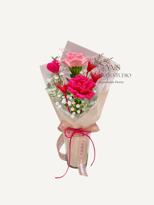 Handmade pipe cleaner pink carnation flowers bouquet